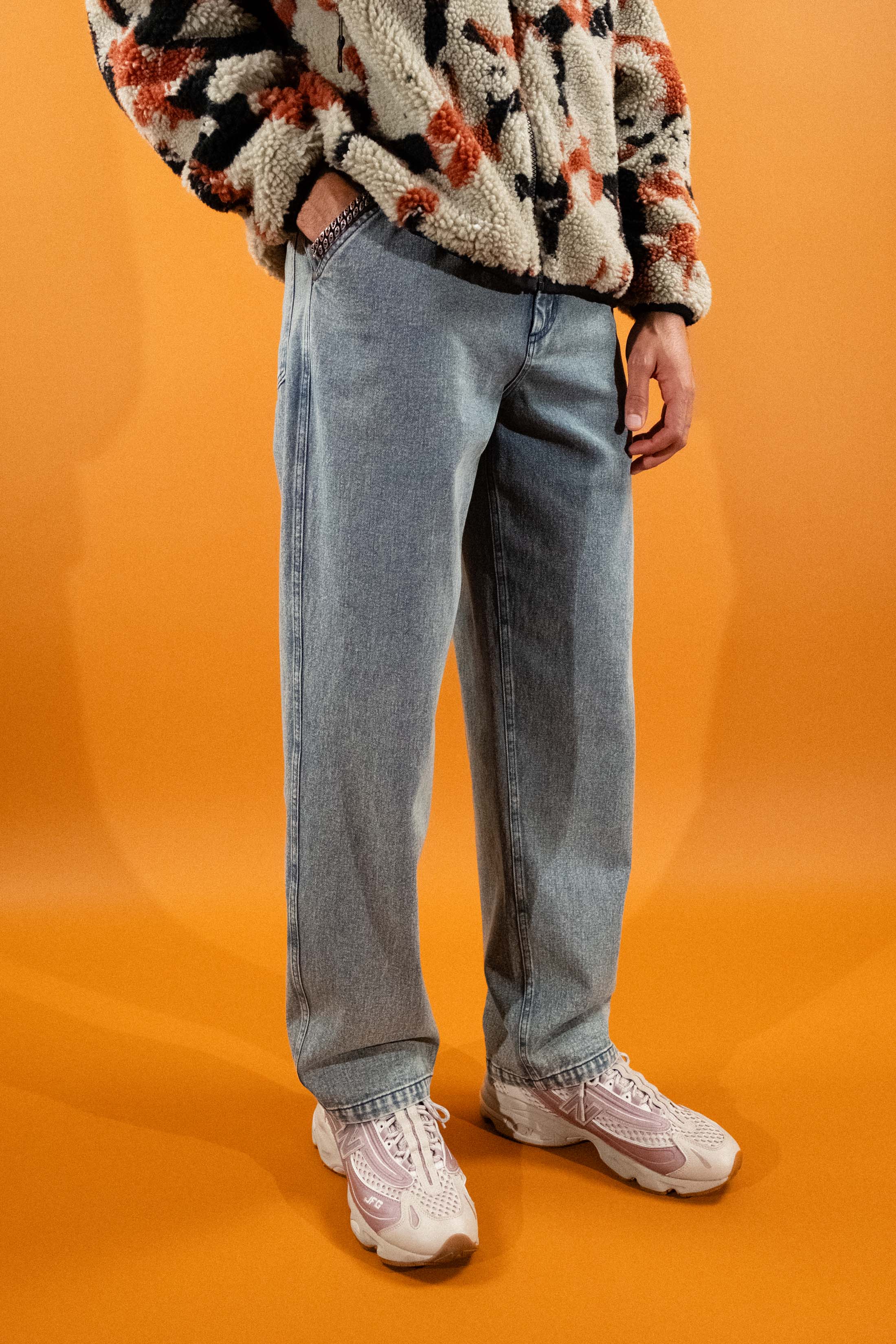 102 Jean [Washed Blue] - Image 3